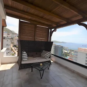 Luxury Penthouse B&e Appartamento Sarandë