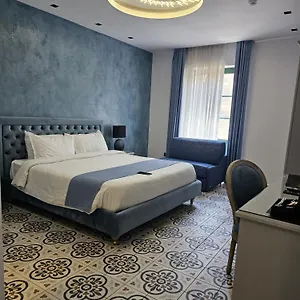  Hotel Casa Reale
